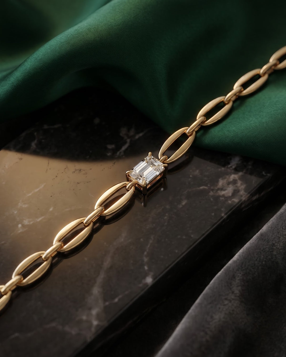 Solara Statement Link Chain Bracelet — hero shot