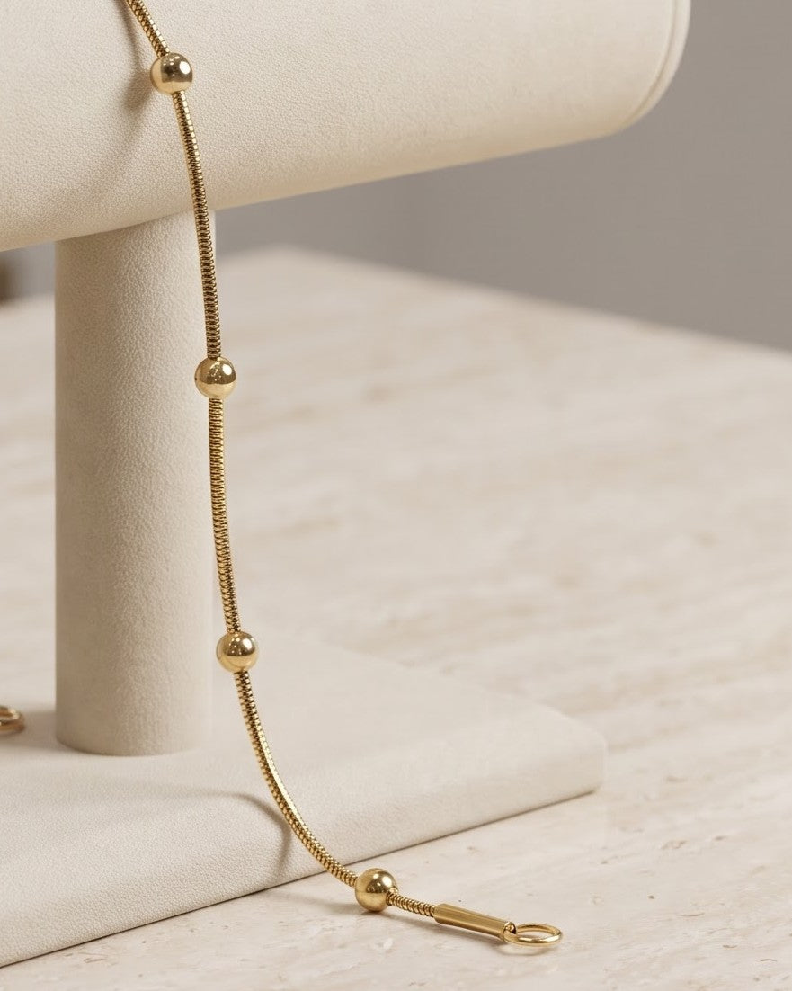 Solyn Beaded Chain Bracelet – On display stand