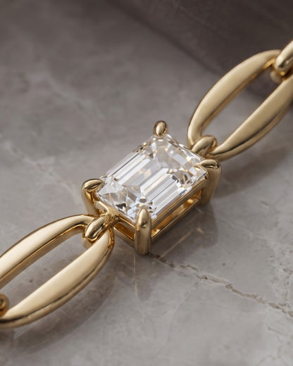 Solara Statement Link Chain Bracelet — cinematic shot