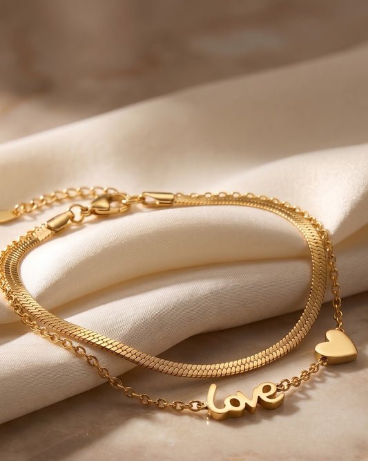 Solzi Love Charm Chain Bracelet — hero shot