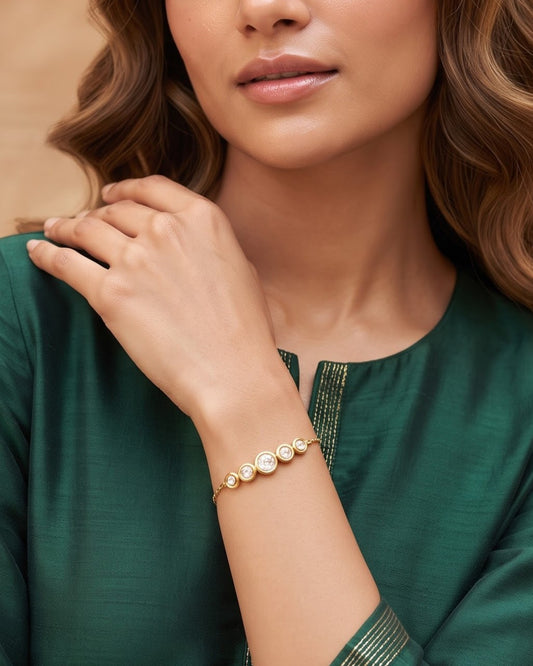 Solaya Graduated CZ Chain Bracelet – Worn on wrist
