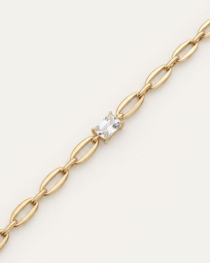 Solara Statement Link Chain Bracelet — display shot