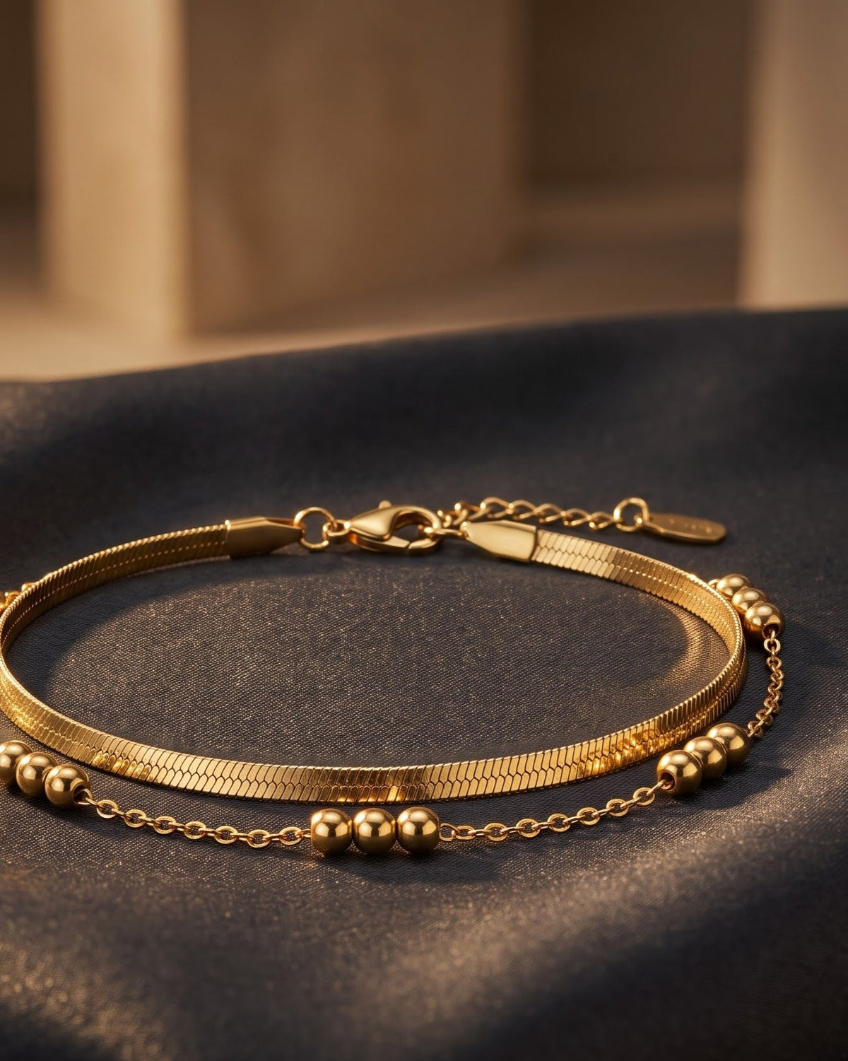 Solzane Duet Chain Bracelet - Close-up Detail Shot