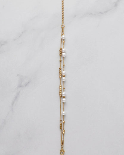 Solpria Dew Chain Bracelet - Close-up Detail Shot