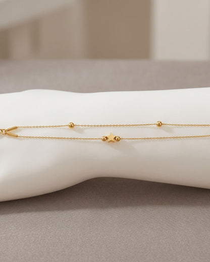 Solmiri Petite Star Chain Bracelet - Hero Shot
