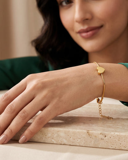Solhera Heart Chain Bracelet - Model Worn Shot