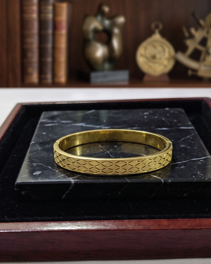 Solwira Lattice Bangle — hero shot