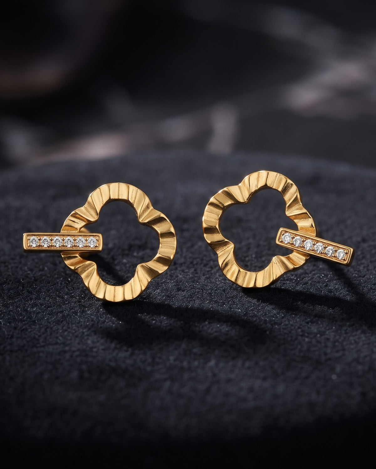 Solniara Clover Stud Earrings - Close-up view