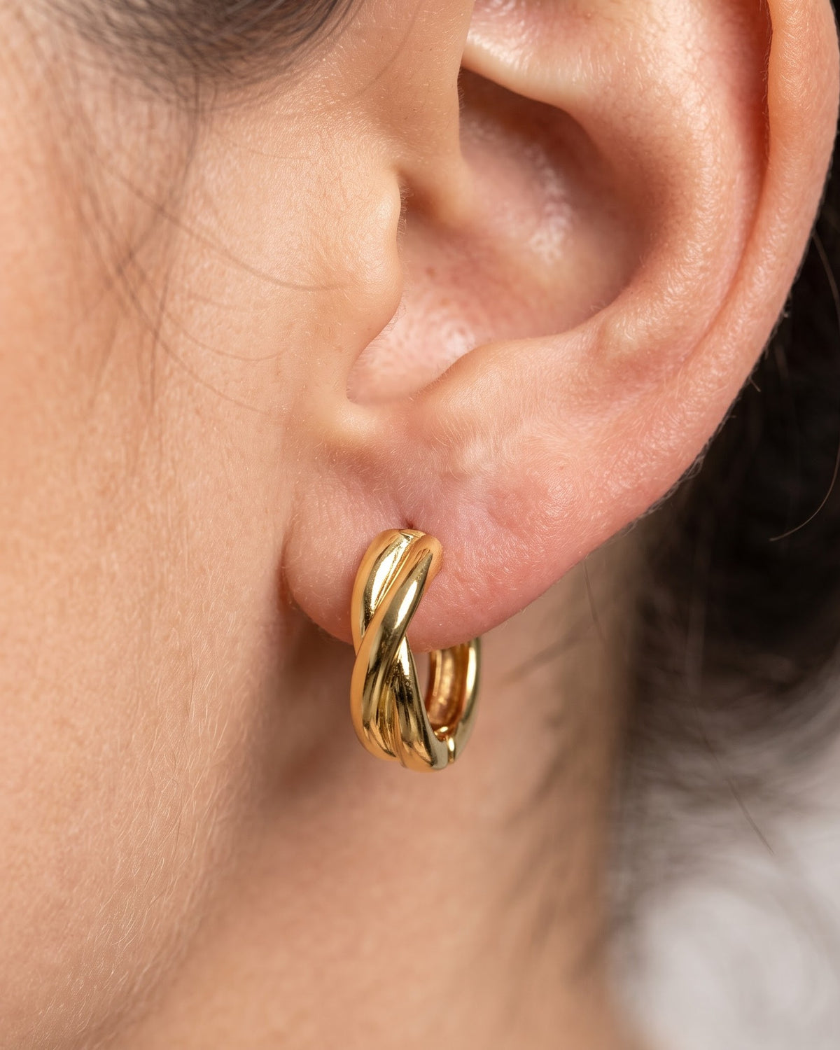 Solvenya Crossover Hoop Earrings - Model view