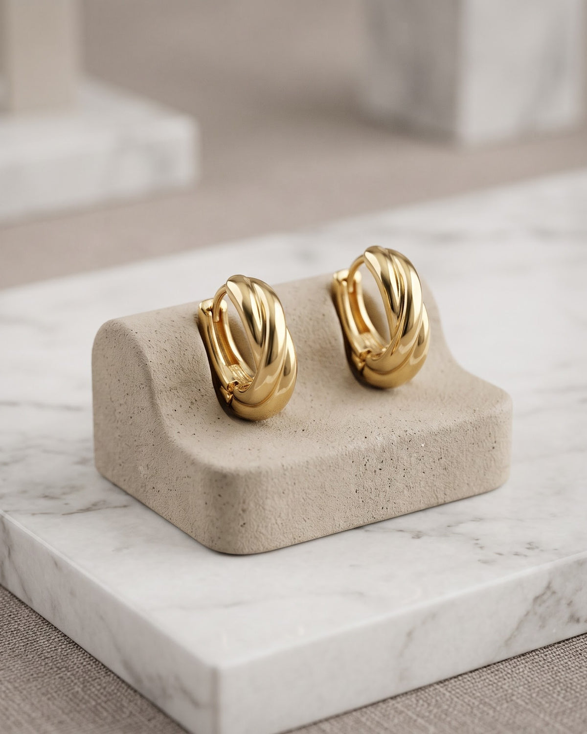 Solvenya Crossover Hoop Earrings - Display view