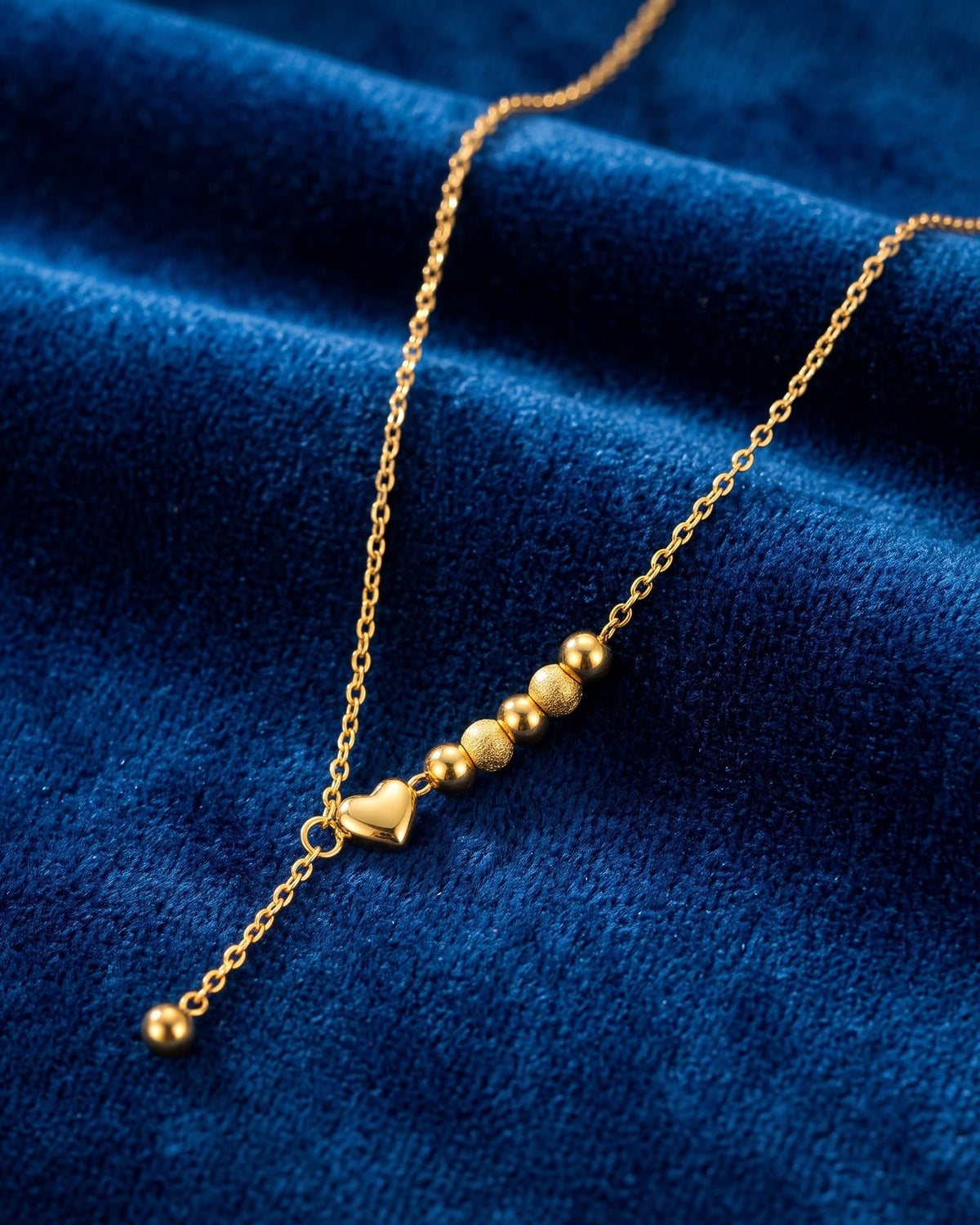 Solbriya Bead Heart Lariat Necklace - Close-up view
