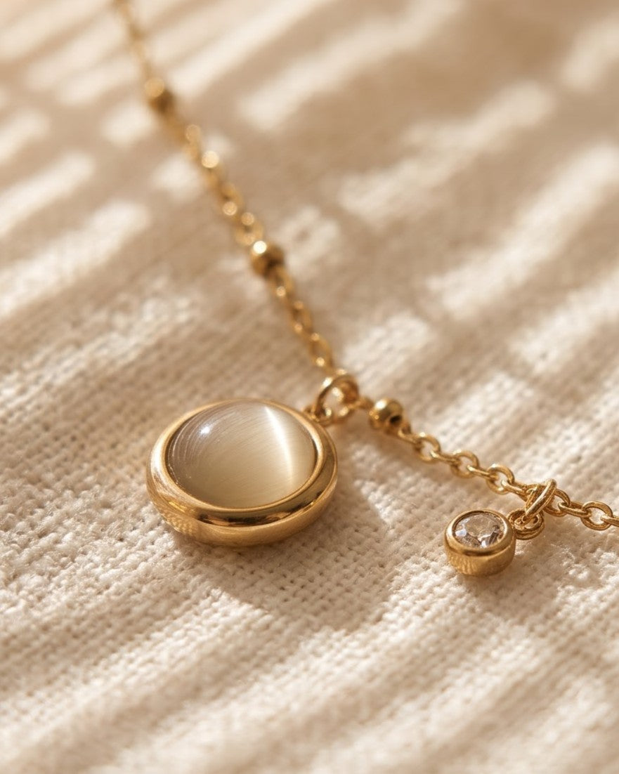 Solemira Disc Charm Anklet - Detail view