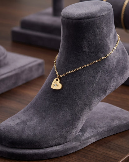 Solfenna Heart Charm Anklet - display view