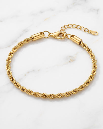 Soltevi Twist Chain Bracelet - hero view