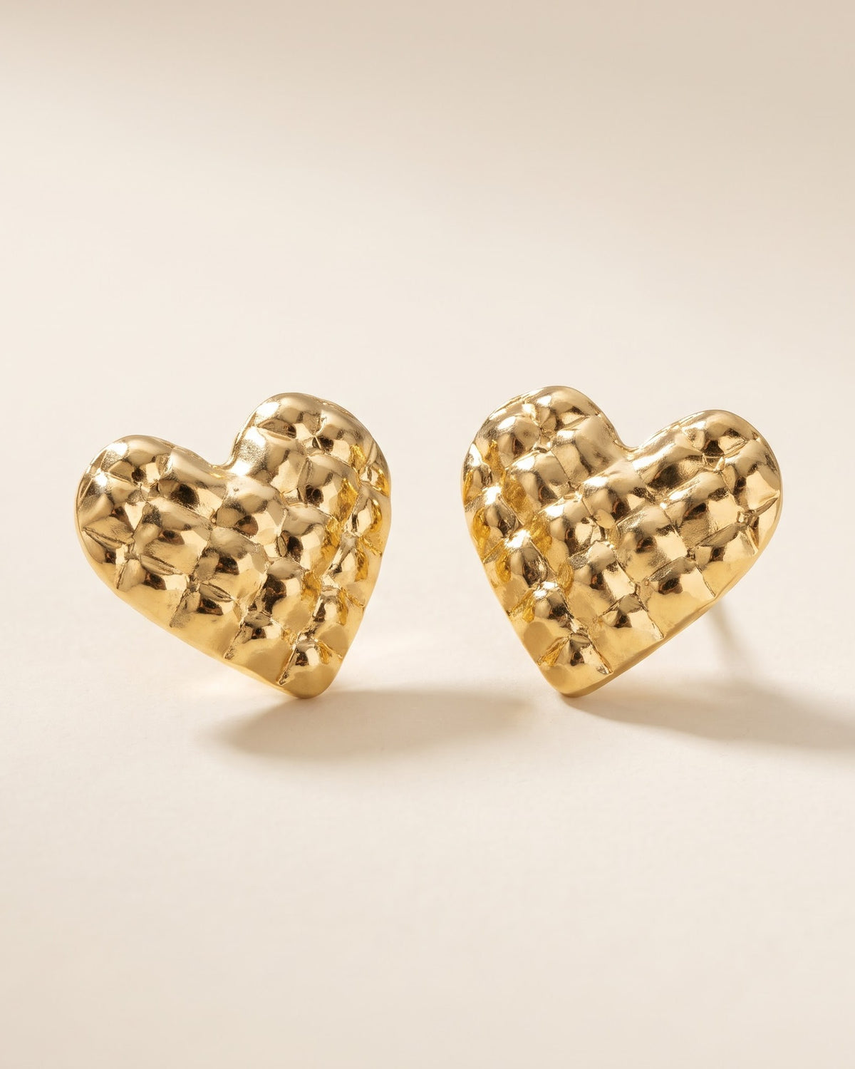 Solvetra Lattice Heart Stud Earrings - Hero Shot