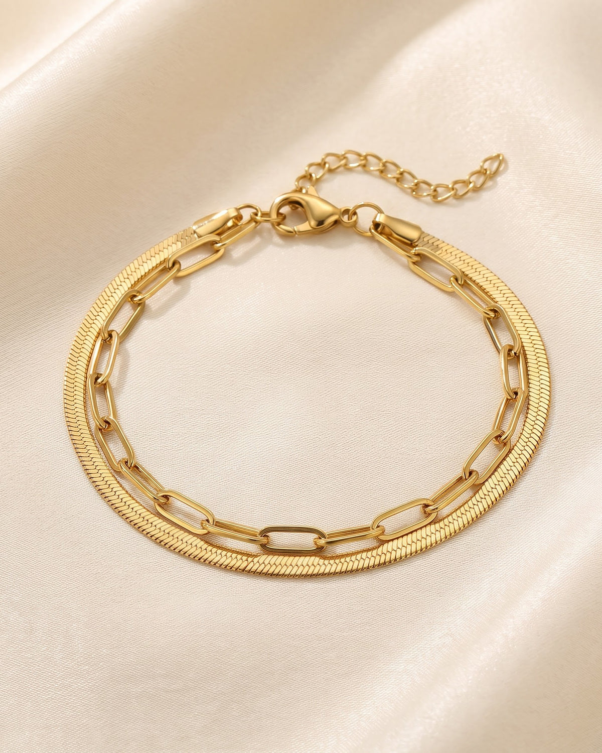 Solvelle Layered Chain Anklet - hero view