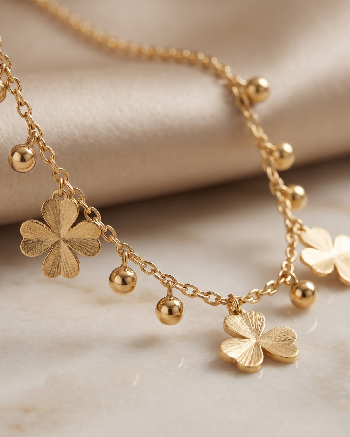 Solrona Clover Charm Chain Necklace – Cinematic Shot