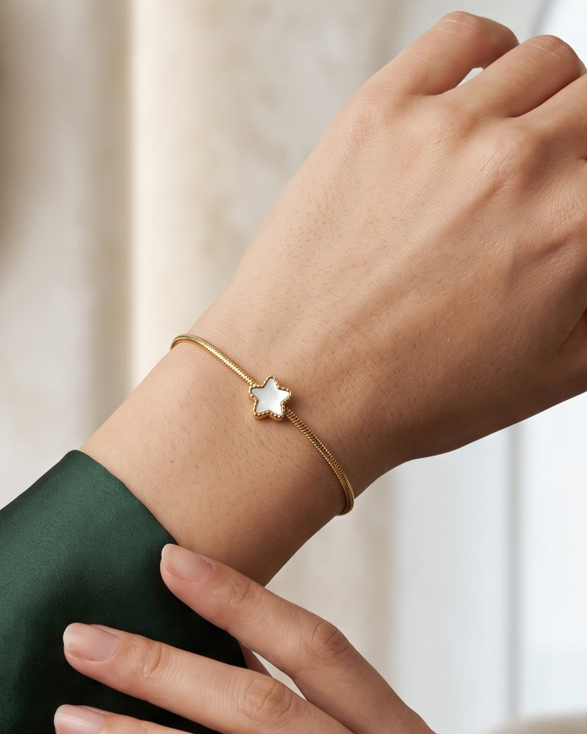 Solyva Blossom Chain Bracelet - Model Worn Shot