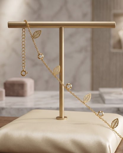 Solveil Leaf Charm Chain Bracelet - Stand Display Shot