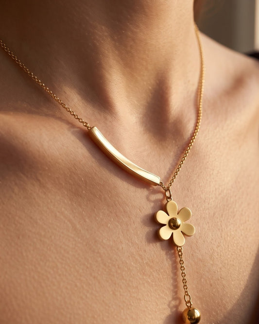Soluna Trail Lariat Necklace - Model Worn Shot