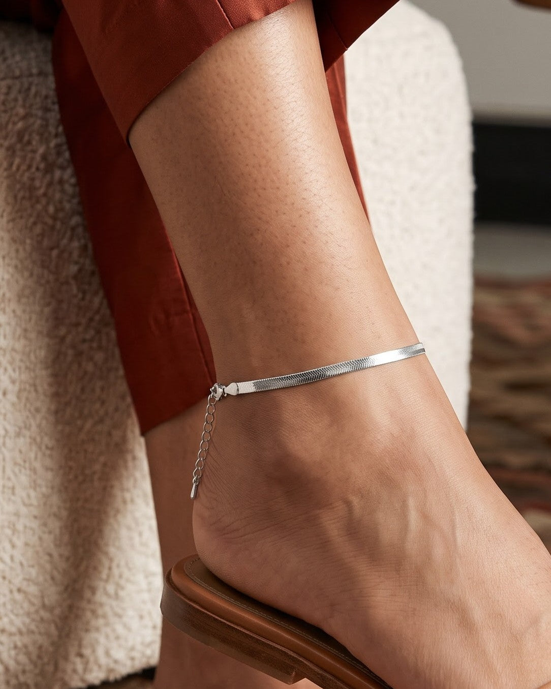 Solisa Wave Chain Anklet - Model / Worn Shot