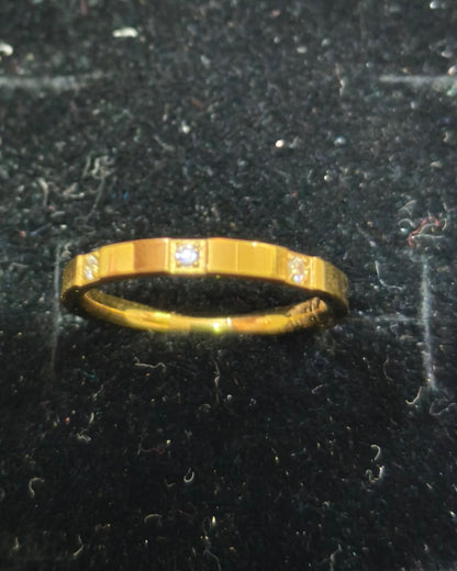 Soltira Trio Stacking Ring — close-up detail