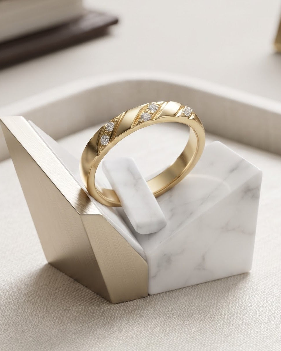 Solvyka Slant Stacking Ring - Stand / Display Shot