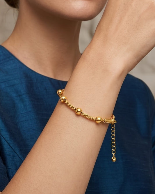 Solmeva Station Chain Bracelet - Model Worn Shot