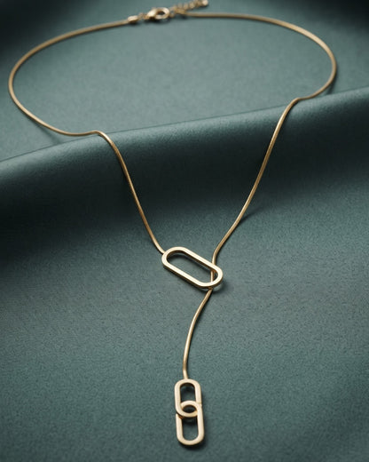 Solkeya Link Chain Necklace - Hero shot