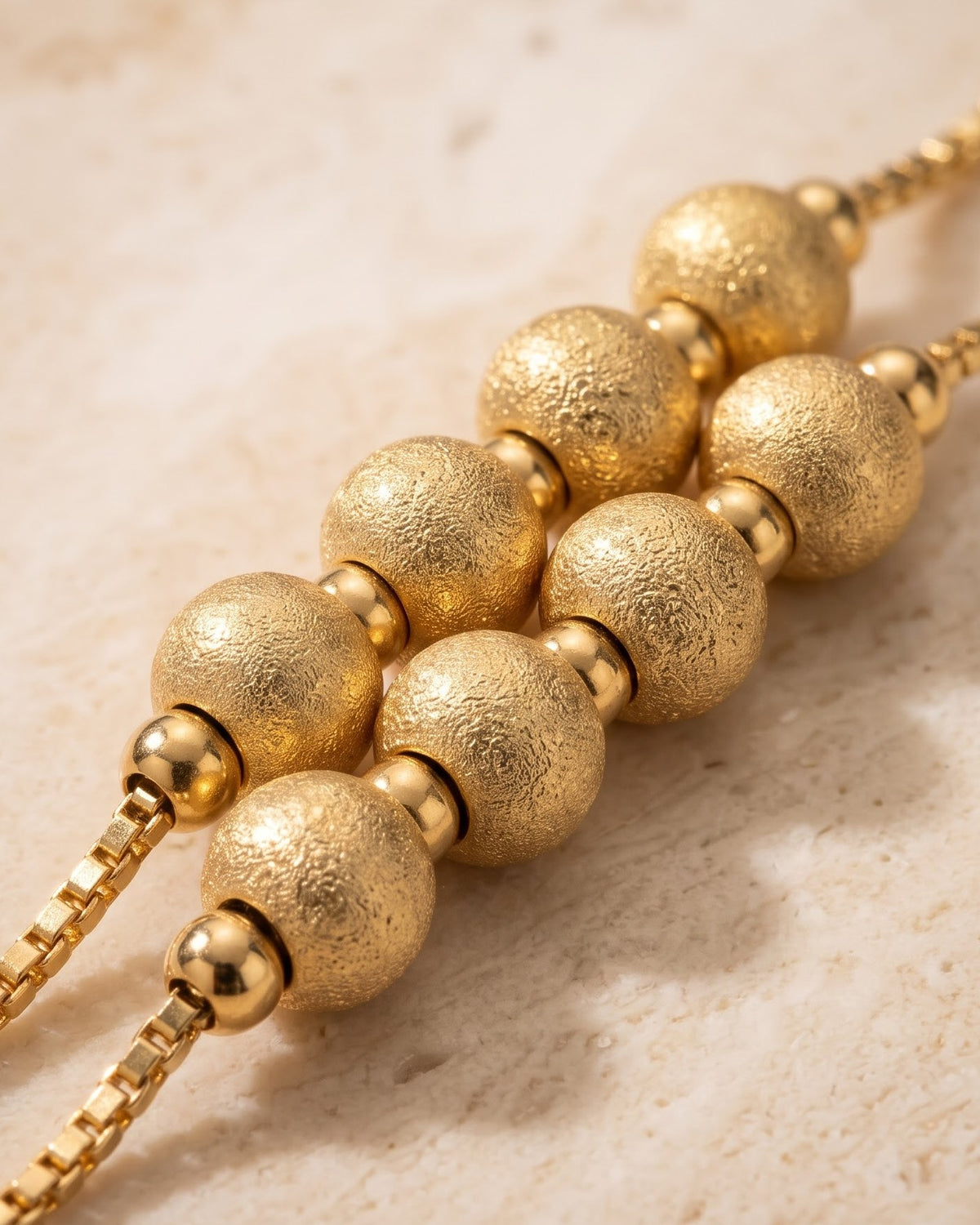 Solayo Cascade Chain Bracelet - Cinematic Shot