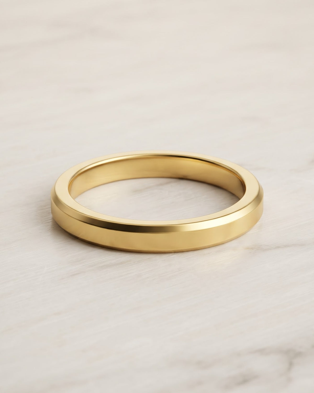 Solvire Edge Band Ring - Close-up / Detail Shot