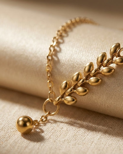 Solenta Wheat Spike Lariat Necklace — cinematic shot