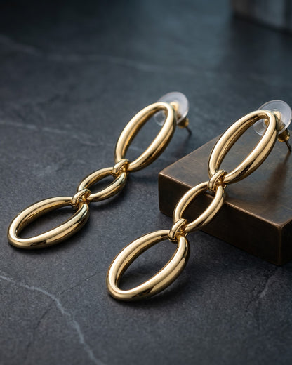 Solveca Link Dangle Earrings - Hero Shot