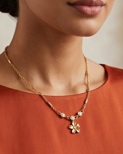 Solreka Trio Stone Chain Necklace – Model/Worn Shot