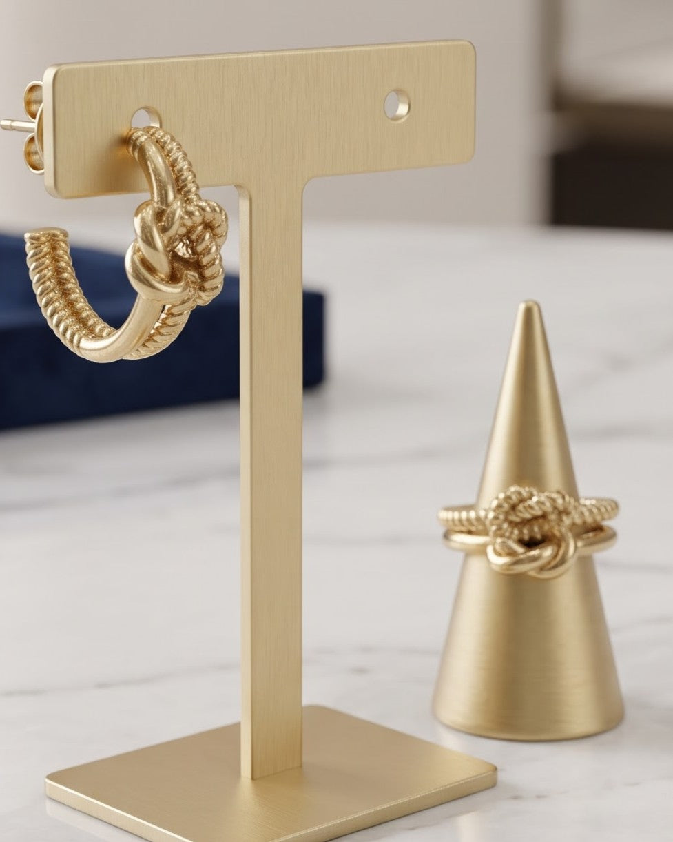 Solkeva Knot Hoop Earrings - Cinematic Shot