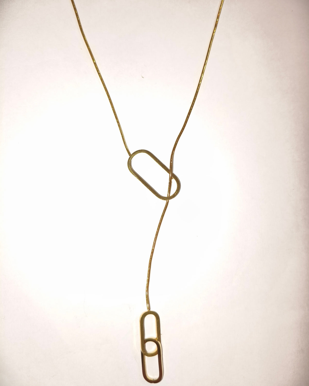 Solkeya Link Chain Necklace - Close-up detail