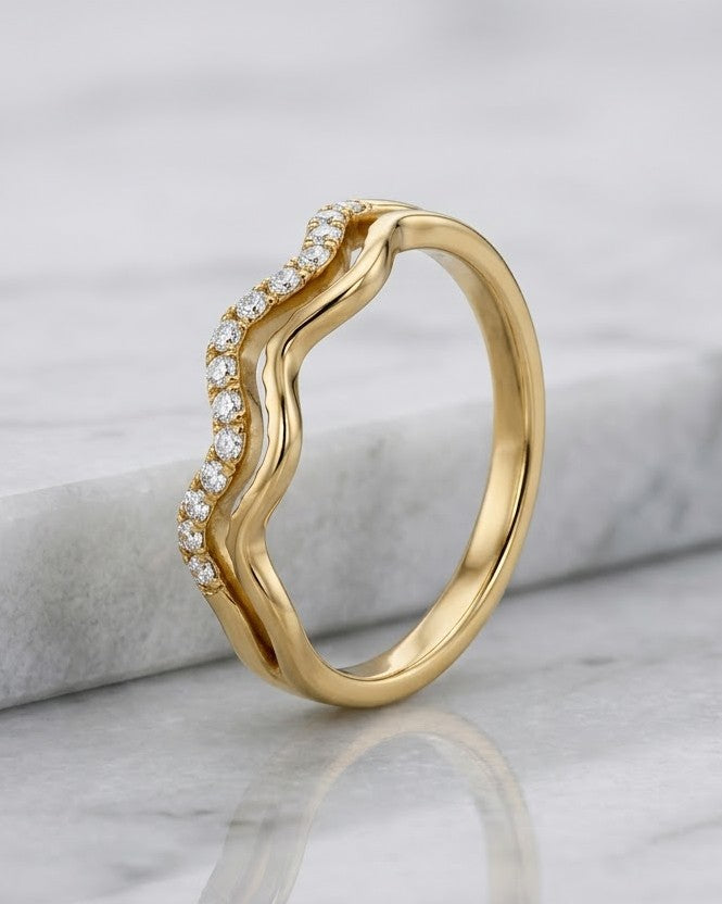 Solwene Wave Band Ring — hero shot