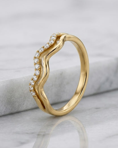 Solwene Wave Band Ring — hero shot