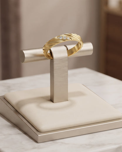 Solveni Dash Stacking Ring - Stand / Display Shot